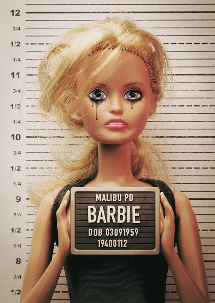 Foto segnaletica di Barbie poster & stampe di PEPKIX - Printler